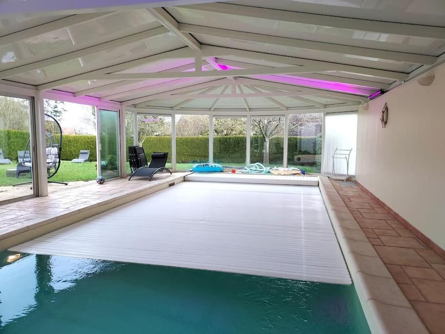 Villa Avec Piscine Chauffee A Moins 1H30 De Paris Saint-Pierre-des-Fleurs Exterior photo