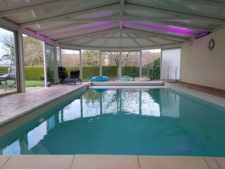 Villa Avec Piscine Chauffee A Moins 1H30 De Paris Saint-Pierre-des-Fleurs Exterior photo